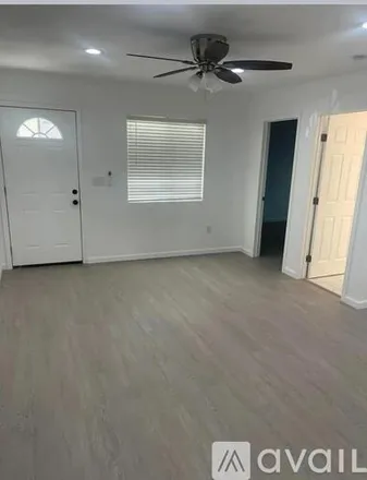 Image 2 - 12869 Perris Boulevard - House for rent
