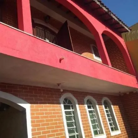 Buy this 3 bed house on Rua Kaneji Kodama in Vila Figueira, Suzano - SP