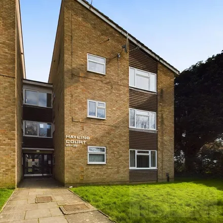 Rent this 2 bed apartment on Anglesey Close in Broadfield, RH11 9HG