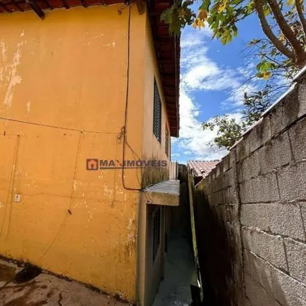 Rent this 2 bed house on Tico's Pizzaria in Rua Yunes Demétrio Sabbag, Alvinópolis