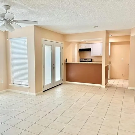 Image 7 - Pipers View Drive, Houston, TX 77598, USA - Condo for sale