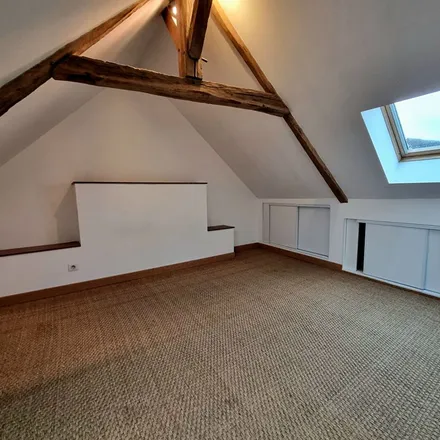 Rent this 2 bed apartment on La Croix Blanche in Rue d'Alençon, 61130 Sérigny