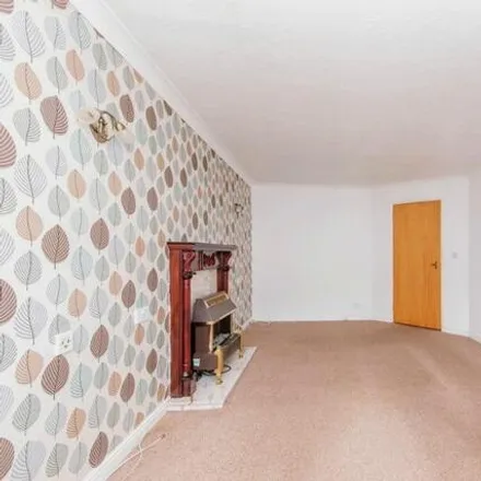 Image 3 - Terminus Road, Sheffield, S7 2LH, United Kingdom - Apartment for sale