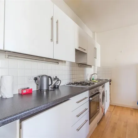 Rent this 1 bed apartment on Alma Square in London, NW8 9QA