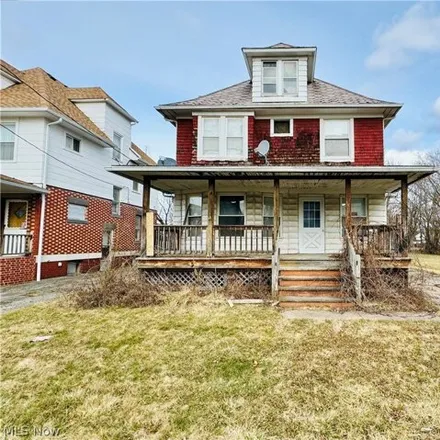 Buy this 3 bed house on 8115 Laumar Ave in Cleveland, Ohio