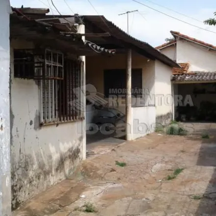 Buy this 5 bed house on Rua Capitão José Verdi in Boa Vista, São José do Rio Preto - SP