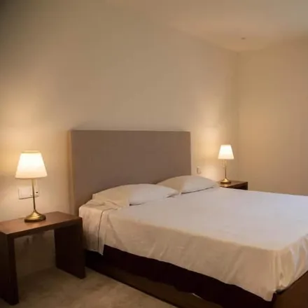 Rent this 2 bed house on 4650-139 Distrito de Leiria