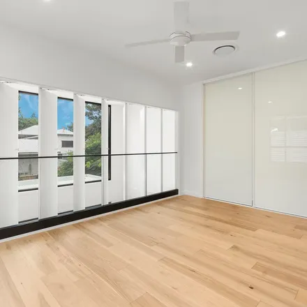 Rent this 4 bed apartment on 25 Central Avenue in Sherwood QLD 4075, Australia