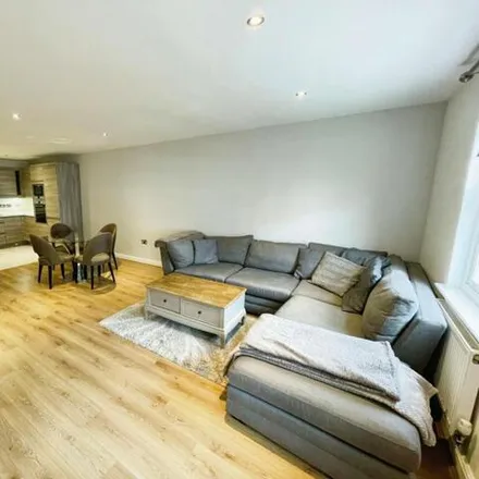 Image 3 - Heritage Court, Chester, United Kingdom - Apartment for sale