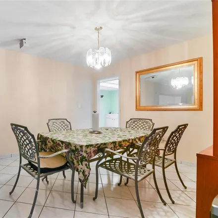 Image 4 - 1418 Northeast 104th Street, Miami Shores, Miami-Dade County, FL 33138, USA - House for sale