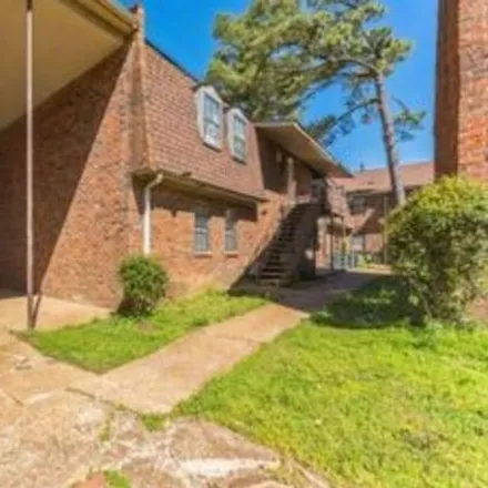 Buy this 3 bed house on 3205 Thirteen Colony Mall in Memphis, TN 38115