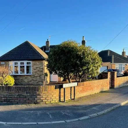 Buy this 3 bed house on The Boulevard in Edenthorpe, DN3 2QL