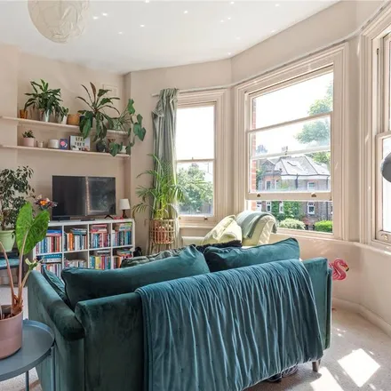 Rent this 2 bed apartment on Palace Road in London, SW2 3LE