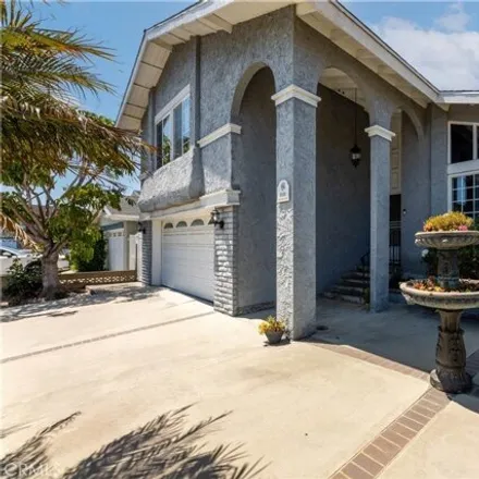 Buy this 4 bed house on 5151 Rotherham Circle in Westminster, CA 92683