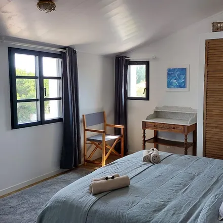 Rent this 2 bed house on 85160 Saint-Jean-de-Monts
