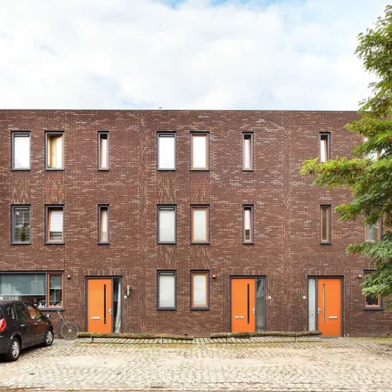 Rent this 5 bed apartment on R.J. Schimmelpenninckhof 19 in 7417 ZB Deventer, Netherlands