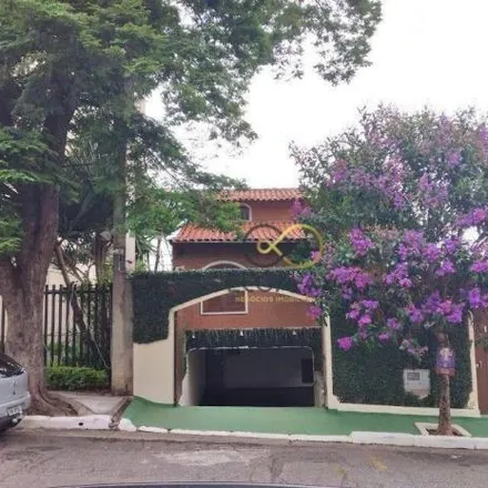 Buy this 6 bed house on Edifício Ana Carolina in Rua Xavier da Veiga 44, Santana