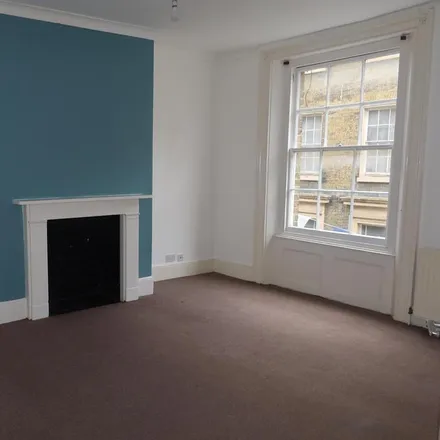 Rent this 1 bed apartment on The Kent in 20 High Street, Gravesend