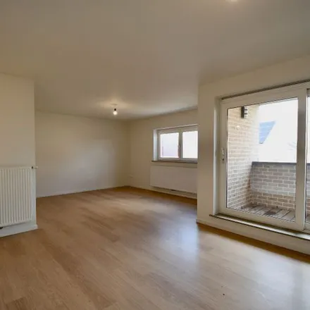 Rent this 2 bed apartment on Broekstraat 108d in 9220 Hamme, Belgium