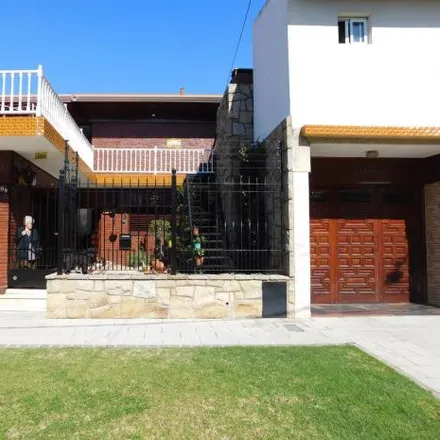 Buy this 2 bed house on Necochea 417 in Quilmes Este, B1878 FDC Quilmes