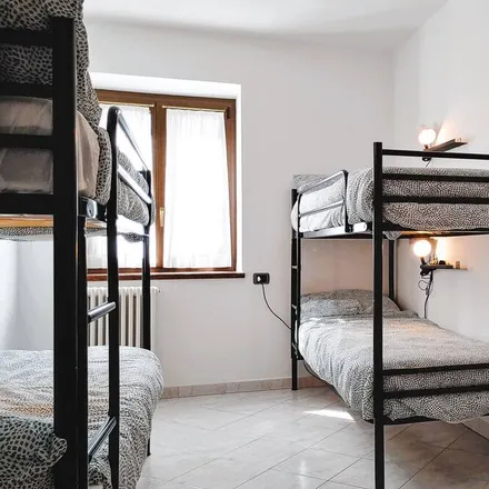 Rent this 2 bed apartment on Torrente Sorico in 22010 Montemezzo CO, Italy