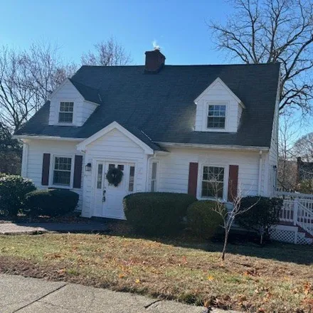 Rent this 3 bed house on 27 Ledyard Rd Unit Sf in Winchester, Massachusetts