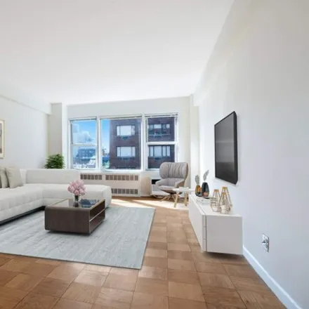 Buy this studio apartment on 515 East 85th Street in New York, NY 10028