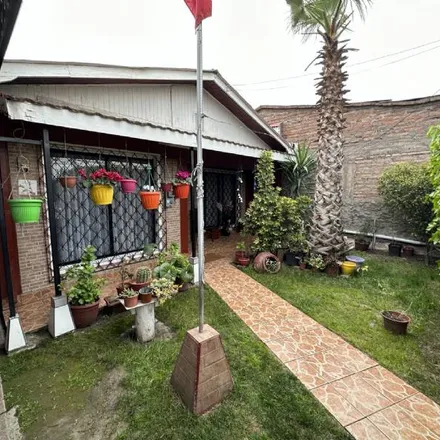 Buy this 3 bed house on Germán Ebbingauss 390 in 948 0000 Provincia de Cordillera, Chile