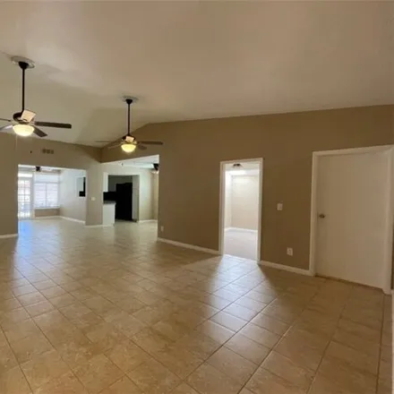 Image 5 - 1908 Nuevo Road, Henderson, NV 89014, USA - House for rent