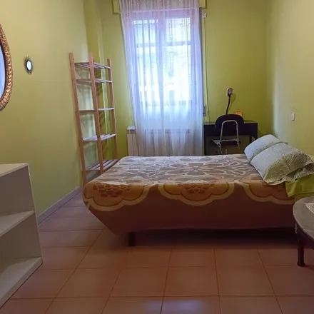 Rent this 2 bed house on Madrid in Barrio de la Latina, ES