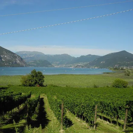 Rent this 3 bed house on Sassabanek in Via Colombera, 25049 Iseo BS