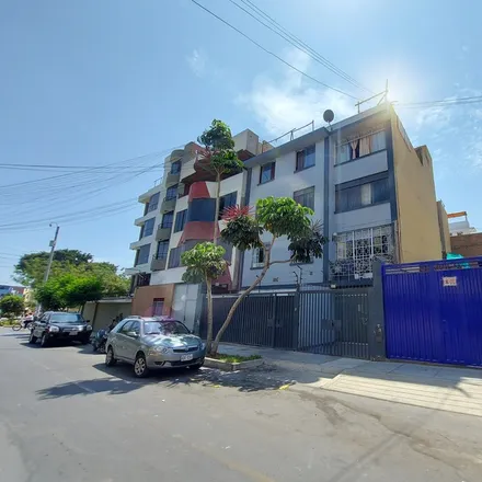 Buy this 3 bed apartment on Calle 4 in Lima, Lima Metropolitan Area 15081