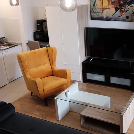 Rent this 2 bed apartment on 90 Rue du Général Roguet in 92110 Clichy, France