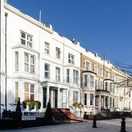 Rent this studio apartment on 40 West Cromwell Road in London, SW5 9QL