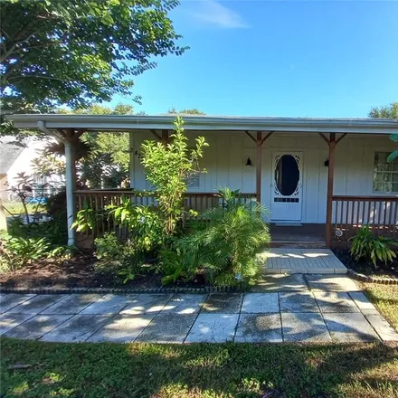 Buy this 3 bed house on 2477 21st Street in Sarasota County, FL 34234