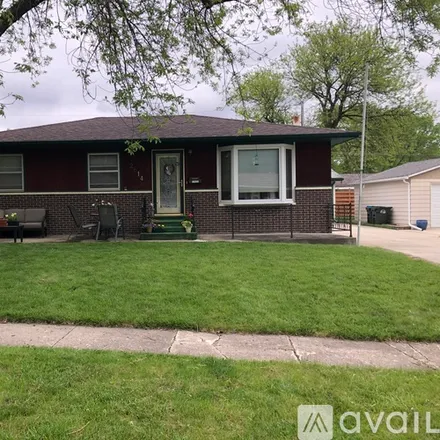 Rent this 3 bed house on 2614 19th Avenue North