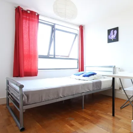 Rent this 3 bed room on 96 Copenhagen Place in Bow Common, London