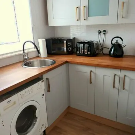 Image 2 - Monymusk Gardens, Bishopbriggs, G64 1PS, United Kingdom - Apartment for rent