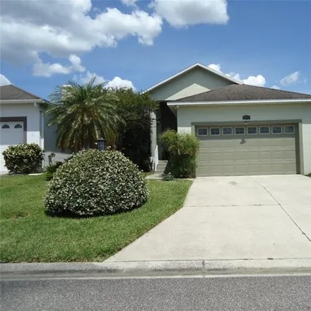 Buy this 3 bed house on Huntington Hills Drive in Polk County, FL 33810