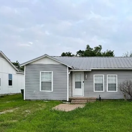Image 1 - 314 Edwards Street, Riesel, McLennan County, TX 76682, USA - House for sale