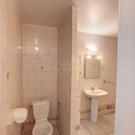 Rent this 1 bed apartment on 15 Boulevard de la Rochelle in 55000 Bar-le-Duc, France