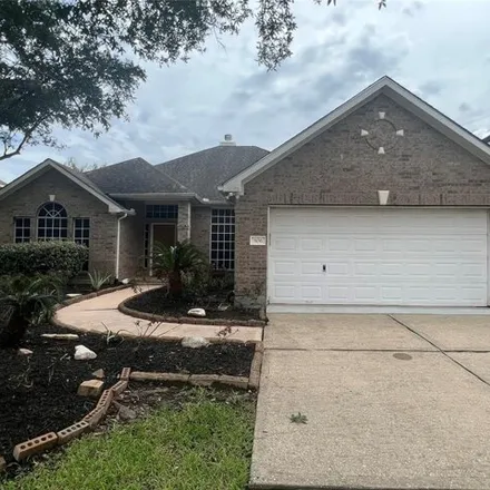 Rent this 4 bed house on 450 Cedar Point Drive in League City, TX 77573