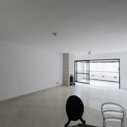 Rent this 2 bed apartment on Rua Doutor Jesuíno Maciel in 125, Rua Doutor Jesuíno Maciel