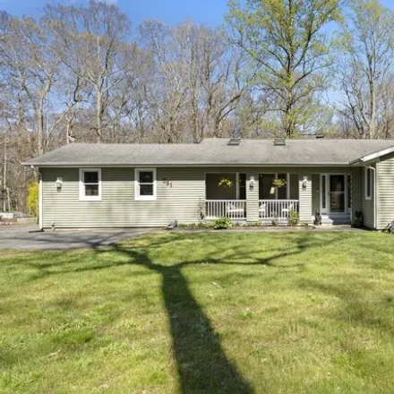 Buy this 3 bed house on 661 South Hoop Pole Road in Guilford, CT 06437