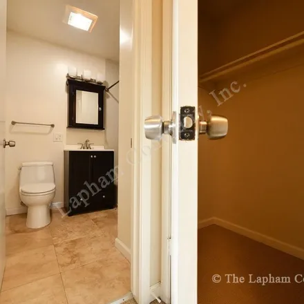 Image 8 - 1615 Central Avenue, Alameda, CA 94501, USA - Apartment for rent