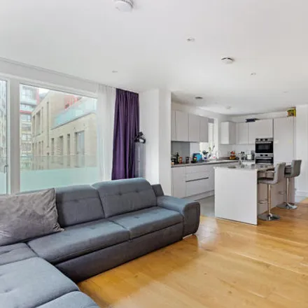 Buy this 3 bed apartment on Bainbrigge Court in Fergus Street, London