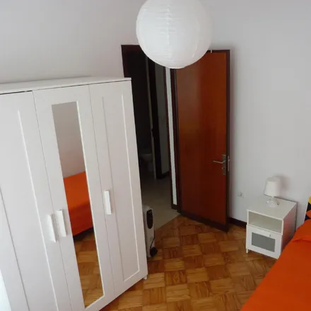 Rent this 3 bed room on Rua de Camões in 4000-376 Porto, Portugal