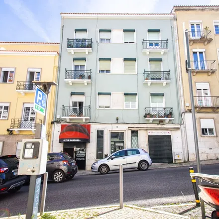 Rent this 2 bed apartment on Igreja Paroquial de Santa Engrácia in Calçada dos Barbadinhos, 1100-468 Lisbon