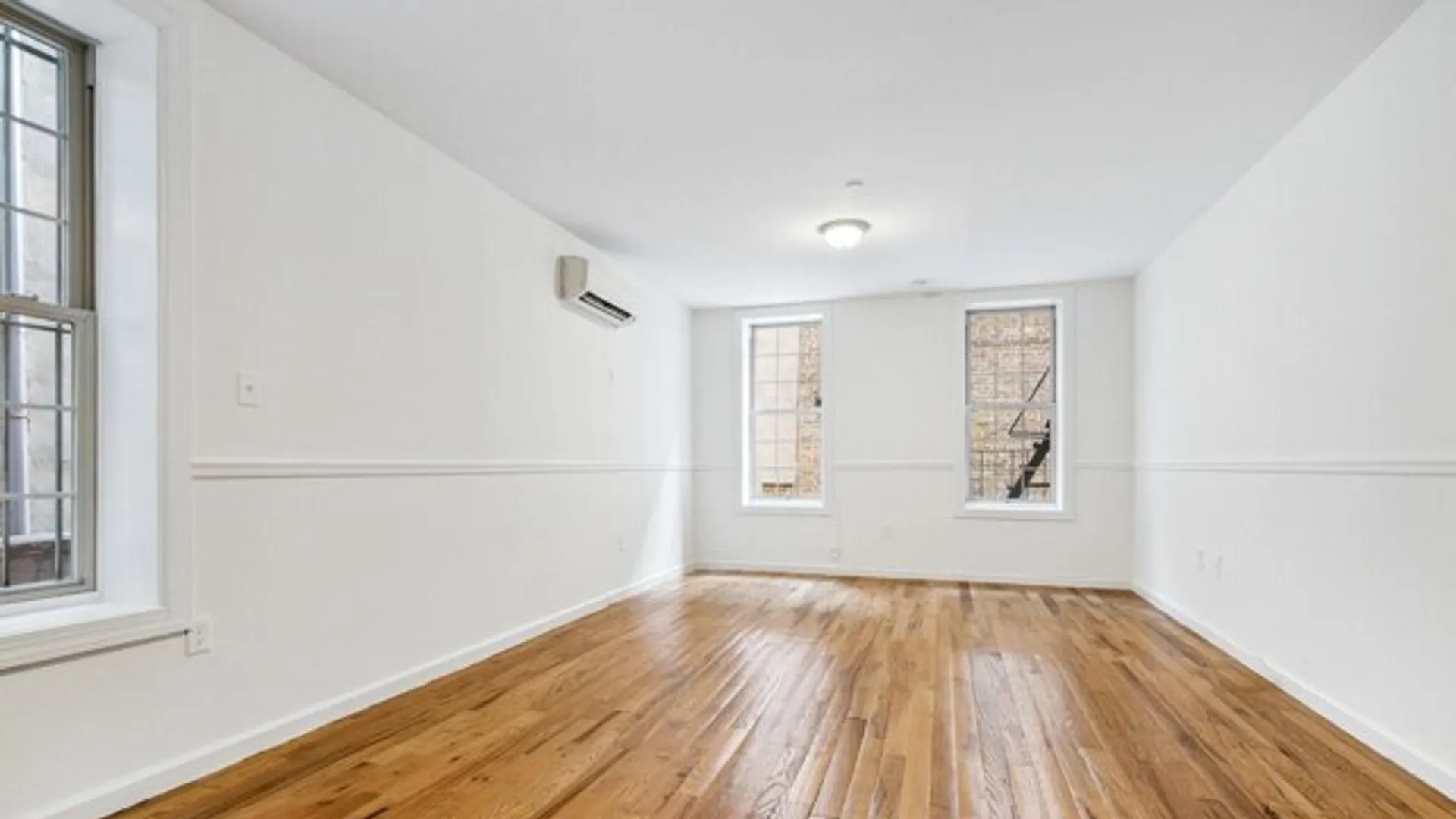 333 Malcolm X Boulevard, New York, NY 10027, USA | Studio house for rent
