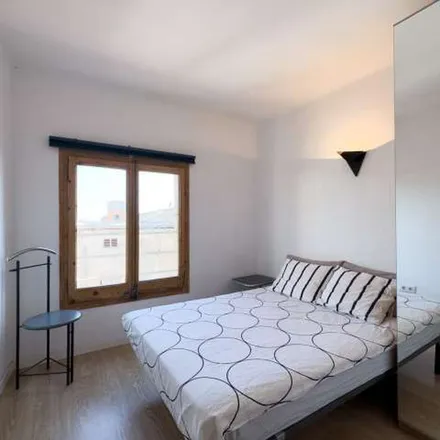 Rent this 2 bed apartment on Dionisos in Carrer de n'Arai, 08001 Barcelona